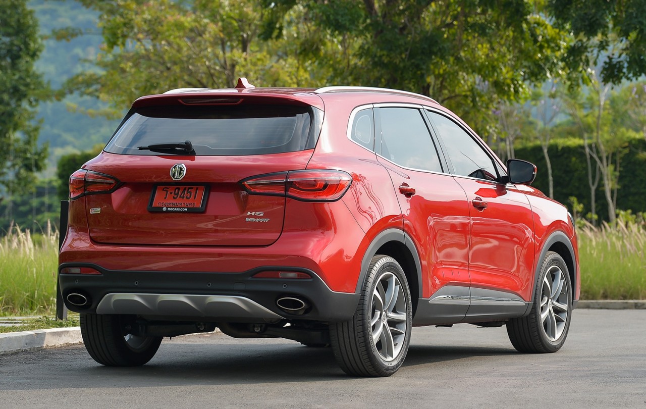 Xe crossover MG HS 2.0 Turbo giá hơn 1 tỷ đồng sắp về Việt Nam xe crossover mg hs 20 turbo gia hon 1 ty dong sap ve viet nam
