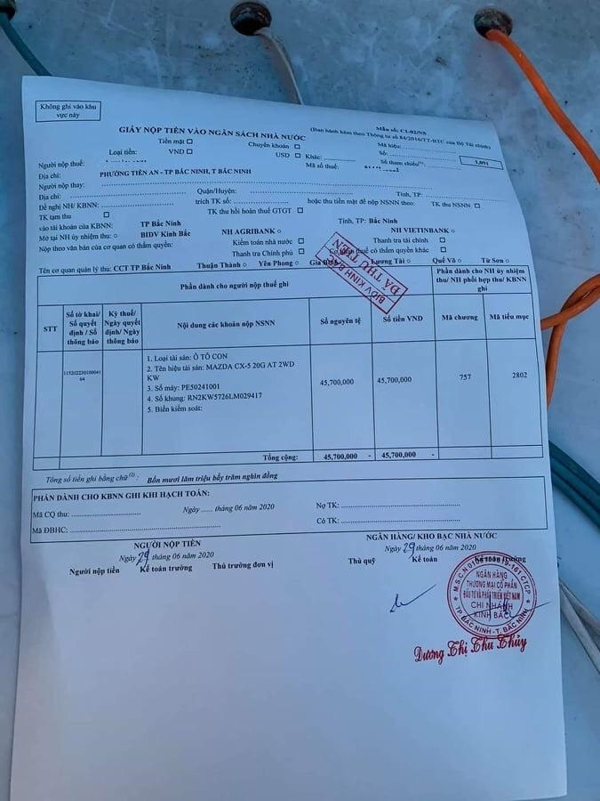 nguoi mua xe mung vi phi truoc ba giam 50 trong nhung ngay qua