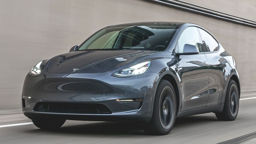 Triệu hồi 6.000 xe điện Tesla tại Mỹ lỗi phanh