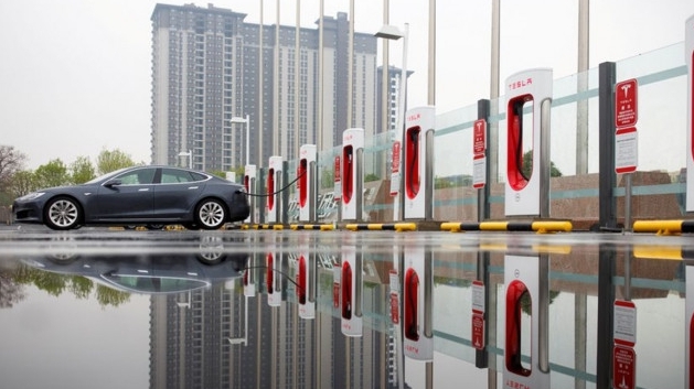 Tesla liên tục gặp vận đen sau hàng loạt "phốt"