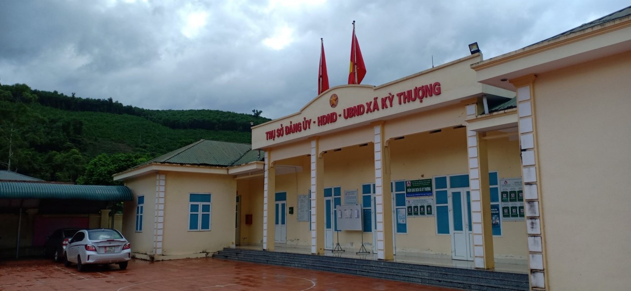 Trải nghiệm cung đường phượt cua gắt liên tục với Mitsubishi Attrage Trải nghiệm cung đường phượt cua gắt liên tục với Mitsubishi Attrage