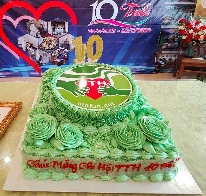 Trò chuyện của OFer sáng lập ra TTH nhân dịp sinh nhật 10 tuổi Trò chuyện của OFer sáng lập ra TTH nhân dịp sinh nhật 10 tuổi