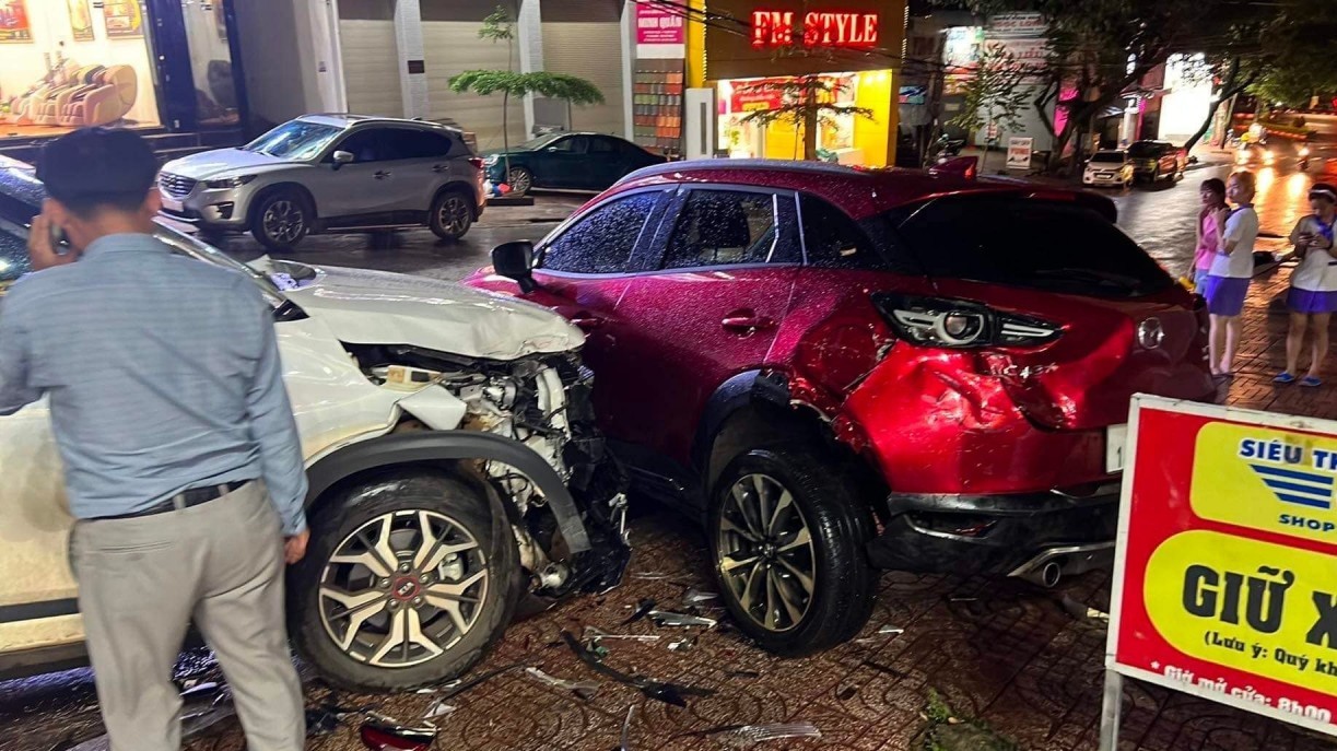 Mượn xe, dính tai nạn thiệt hại gần 200 triệu rồi "bơ" luôn chủ xe
