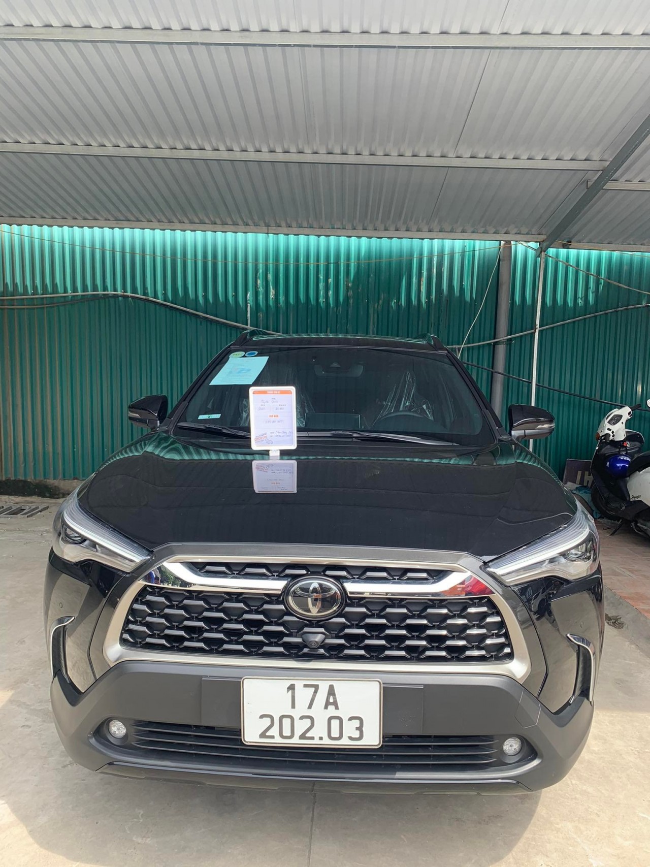 VinFast VF e34, Hyundai Santa Fe và loạt xe hot xuất hiện tại phiên chợ Mua Xe Bán Xế Otofun VinFast VF e34, Hyundai Santa Fe và loạt xe hot xuất hiện tại phiên chợ Mua Xe Bán Xế Otofun