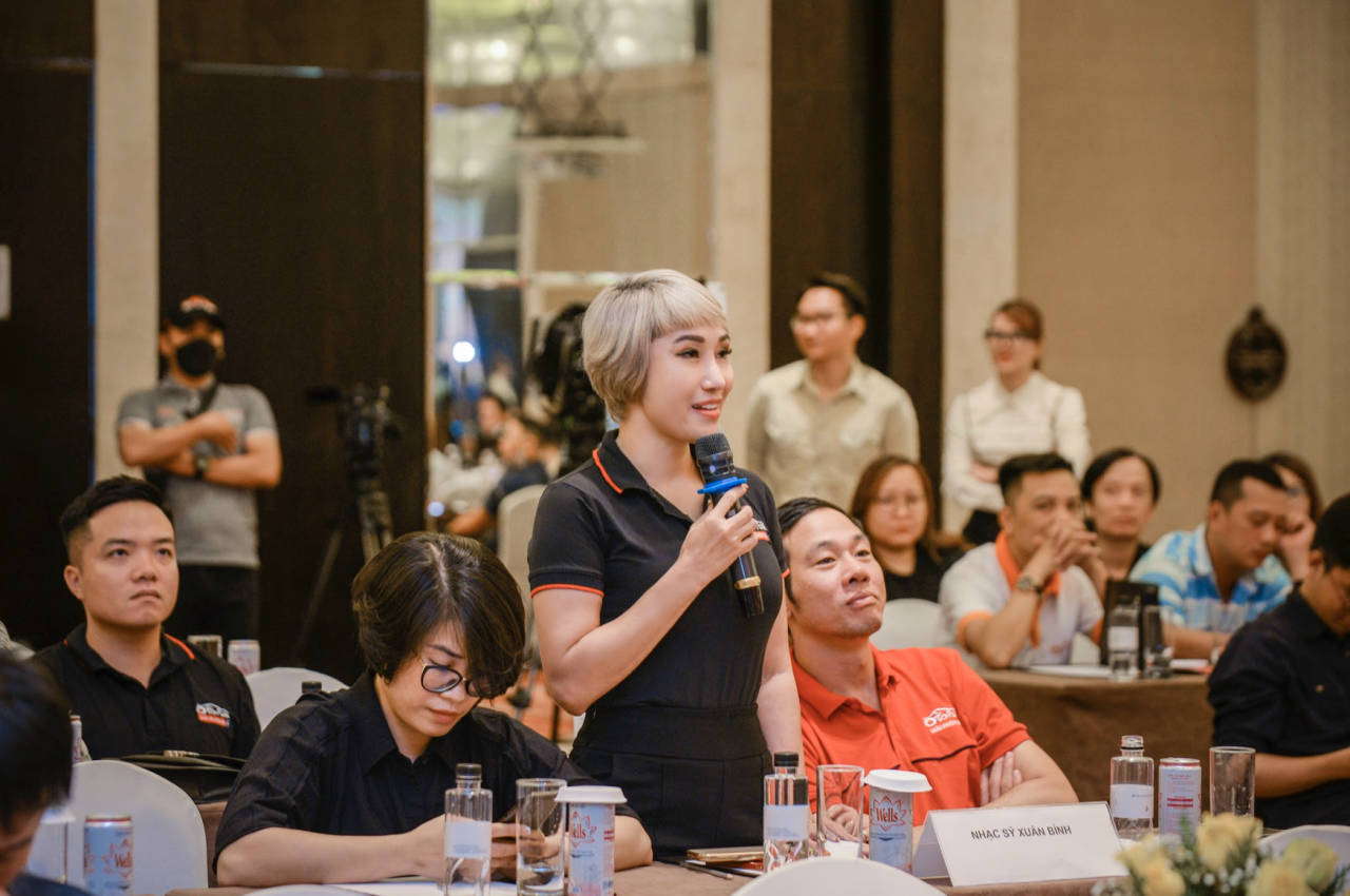 Ban Tổ chức chương trình Xếp xe kỷ lục hình bản đồ Việt Nam giải đáp thắc mắc Ban Tổ chức chương trình Xếp xe kỷ lục hình bản đồ Việt Nam giải đáp thắc mắc
