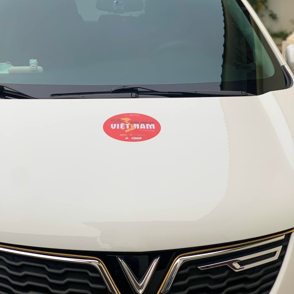 Tặng Decal sự kiện xếp xe kỷ lục hình bản đồ Việt Nam cho thành viên Otofun Tặng Decal sự kiện xếp xe kỷ lục hình bản đồ Việt Nam cho thành viên Otofun