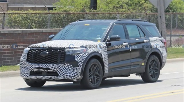 Ford Explorer 2024 chạy thử để chuẩn bị ra mắt, lộ diện nhiều nét tương đồng Territory Ford Explorer 2024 chạy thử để chuẩn bị ra mắt, lộ diện nhiều nét tương đồng Territory