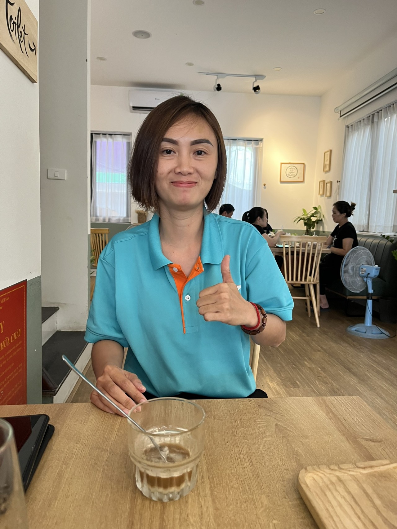 Nữ tài xế taxi điện SM Xanh: 'Đam mê cầm lái và di chuyển khiến mình chọn nghề này' Nữ tài xế taxi điện SM Xanh: 'Đam mê cầm lái và di chuyển khiến mình chọn nghề này'