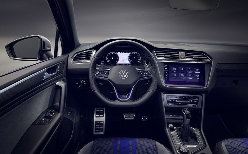 volkswagen tiguan 2021 chinh thuc trinh lang co them bien the r manh toi 316 ma luc