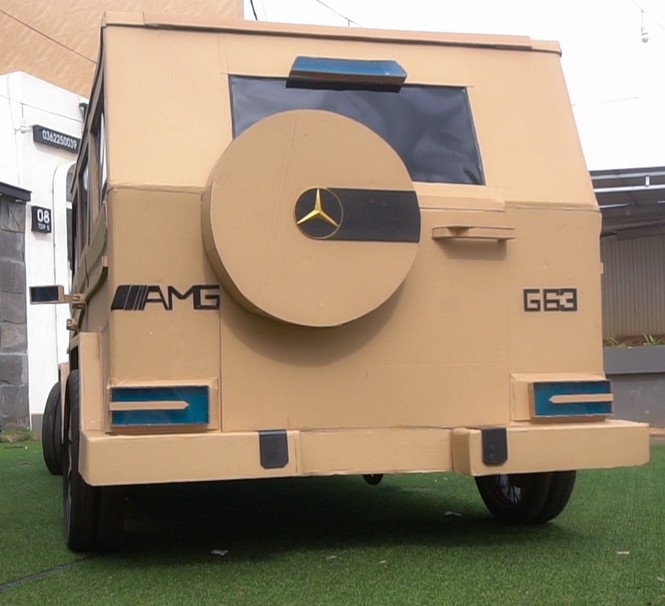 mercedes benz g63 che tu bia carton gay xon xao tai dak lak