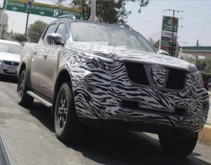 Mercedes-Benz X-Class dù thất thế nhưng vẫn được Nissan Navara mượn linh kiện mercedes benz x class du that the nhung van duoc nissan navara muon linh kien