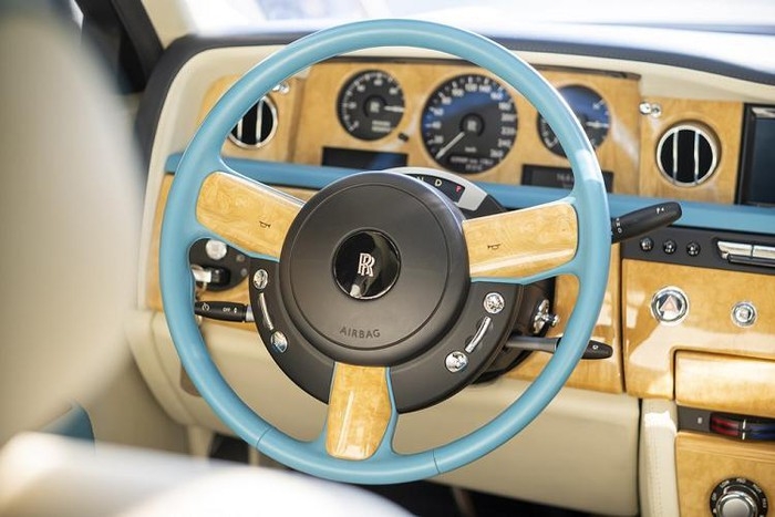 soi rolls royce phantom ii hadar doc nhat the gioi tai viet nam