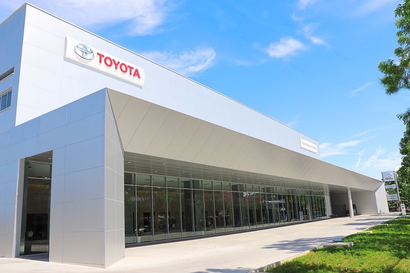 bat chap dich covid 19 toyota van dan dau doanh so ban xe toan cau trong nua dau nam 2020