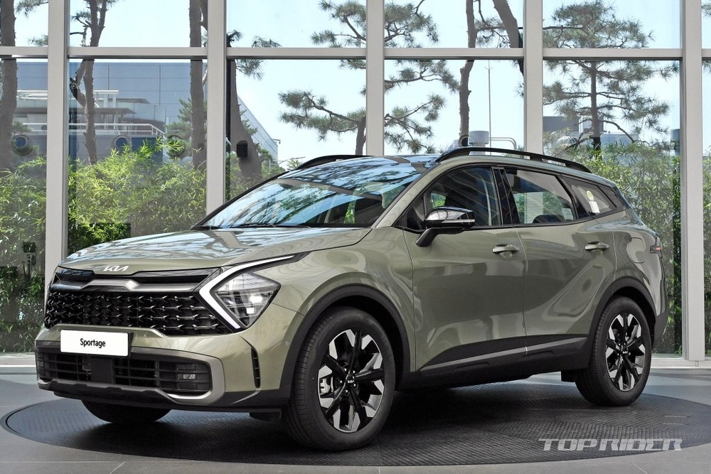 Giá xe Kia Sportage ở Mỹ cao hơn Hyundai Tucson Giá xe Kia Sportage ở Mỹ cao hơn Hyundai Tucson