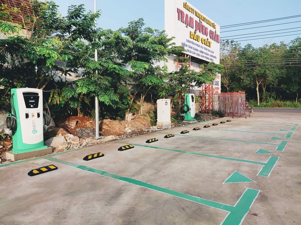 Vinfast đã lắp hơn 8.100 cổng sạc cho xe điện Vinfast đã lắp hơn 8.100 cổng sạc cho xe điện