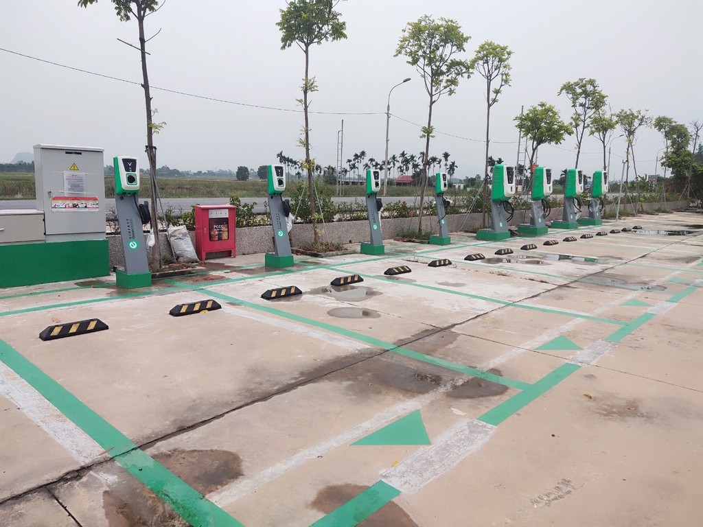Vinfast đã lắp hơn 8.100 cổng sạc cho xe điện Vinfast đã lắp hơn 8.100 cổng sạc cho xe điện