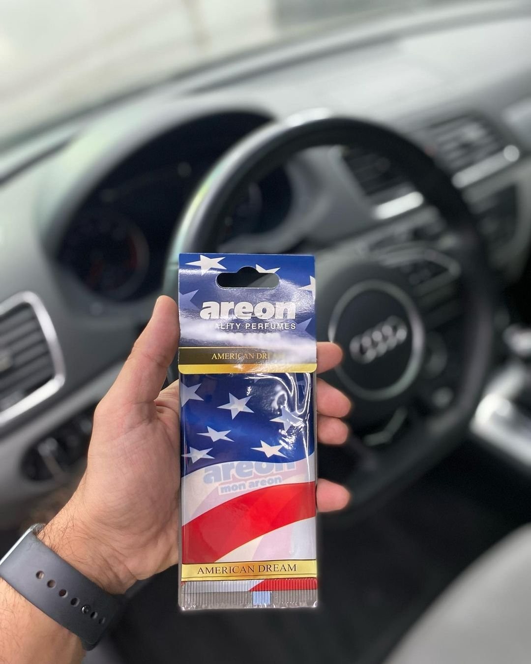 Nước hoa ô tô cao cấp Areon đồng hành cùng sự kiện Xếp xe kỷ lục hình bản đồ Việt Nam Nước hoa ô tô cao cấp Areon đồng hành cùng sự kiện Xếp xe kỷ lục hình bản đồ Việt Nam