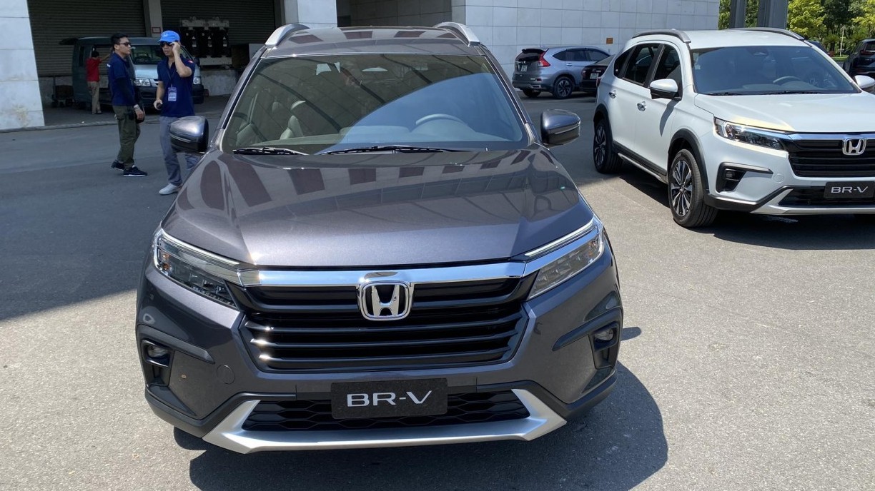 Giá lăn bánh Honda BR-V 2023 vừa ra mắt
