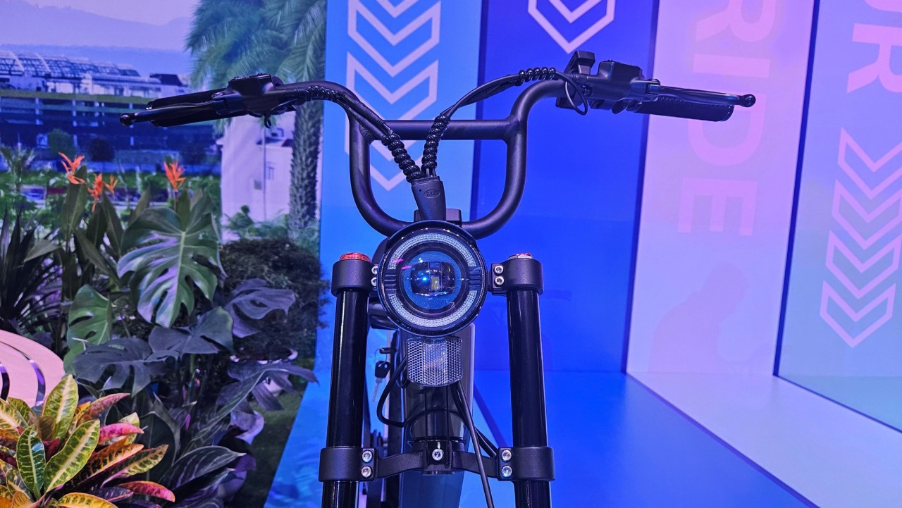 Chiêm ngưỡng xe đạp trợ lực điện VinFast vừa ra mắt với tốc độ 32 km/h, pin có thể tháo rời Chiêm ngưỡng xe đạp trợ lực điện VinFast vừa ra mắt với tốc độ 32 km/h, pin có thể tháo rời