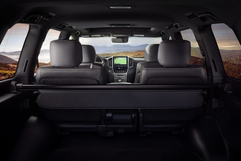 Toyota Land Cruiser phiên bản 2021 chính thức trình làng toyota land cruiser phien ban 2021 chinh thuc trinh lang
