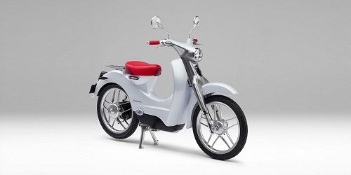 Honda sắp ra mắt Super Cub chạy điện với hệ thống pin có thể tháo rời honda sap ra mat super cub chay dien voi he thong pin co the thao roi