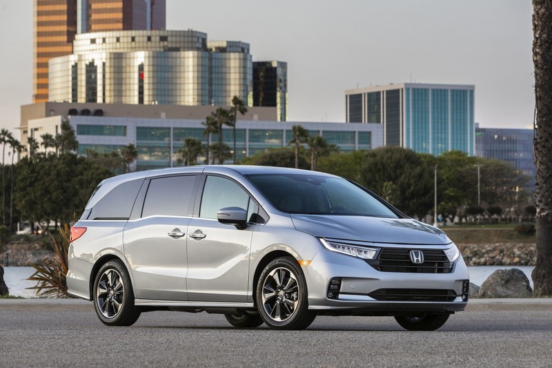 Honda Odyssey 2021 nâng cấp công nghệ và tăng giá 1.000 USD honda odyssey 2021 nang cap cong nghe va tang gia 1000 usd