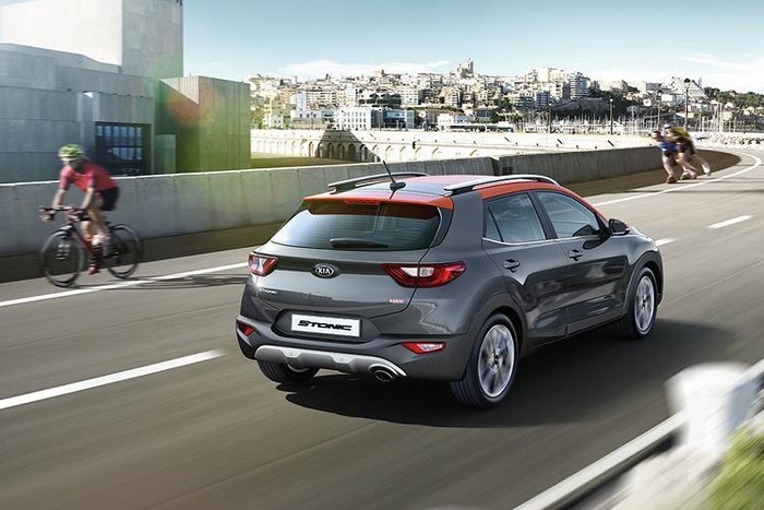 Kia Stonic 2021 mild hybrid, giá rẻ chính thức trình làng kia stonic 2021 mild hybrid gia re chinh thuc trinh lang