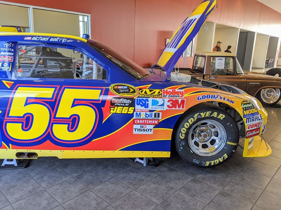 chiem nguong toyota camry phien ban xe dua nascar cuc ngau