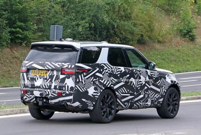 Land Rover Discovery 2021 sẽ sở hữu màn hình cảm ứng kích thước cực khủng land rover discovery 2021 se so huu man hinh cam ung kich thuoc cuc khung