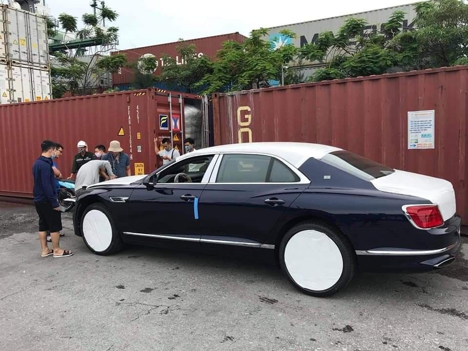Bentley Flying Spur First Edition 2020 hơn 30 tỷ về Việt Nam bentley flying spur first edition 2020 hon 30 ty ve viet nam