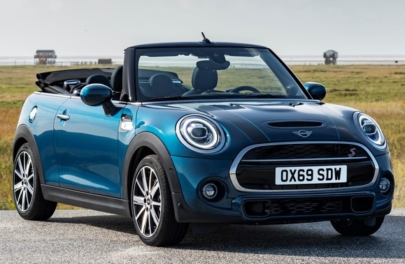 MINI Cooper mui trần sắp bị khai tử