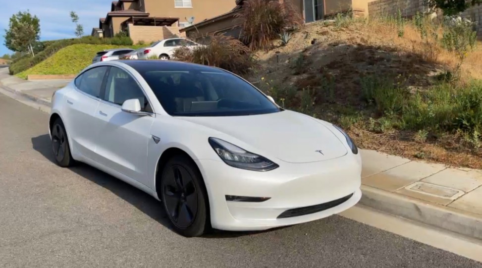 Đánh giá Tesla Model 3 sau hai năm sử dụng Đánh giá Tesla Model 3 sau hai năm sử dụng