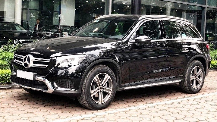 Hàng loạt xe sang được ngân hàng phát mại để thu hồi nợ