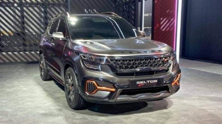 Kia Seltos X Line 2021 lộ ảnh trước giờ ra mắt