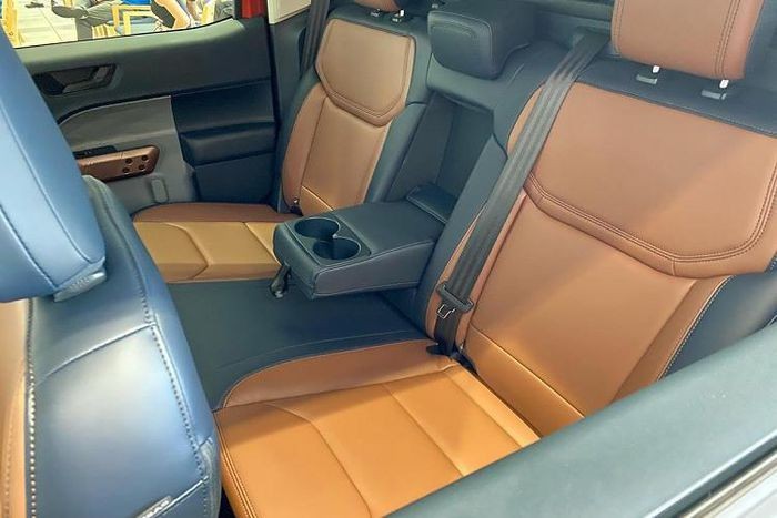 Hình ảnh thực tế bán tải giá rẻ Ford Maverick 2022 Hình ảnh thực tế bán tải giá rẻ Ford Maverick 2022