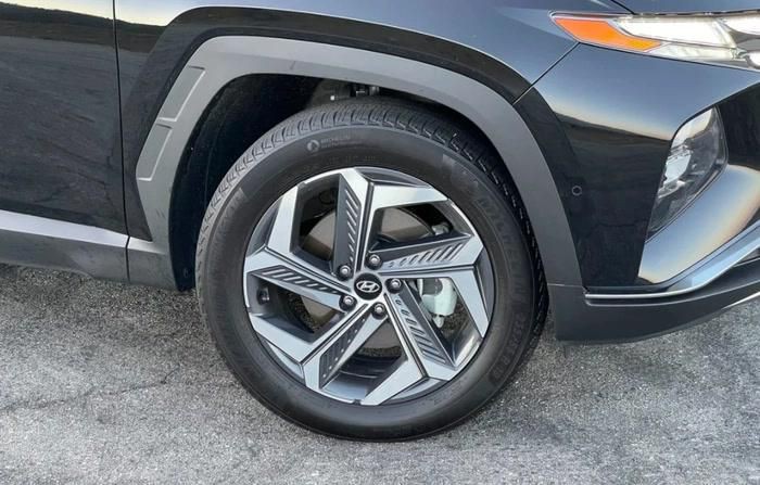 Hyundai Tucson phiên bản chạy điện mạnh nhất ra mắt Hyundai Tucson phiên bản chạy điện mạnh nhất ra mắt