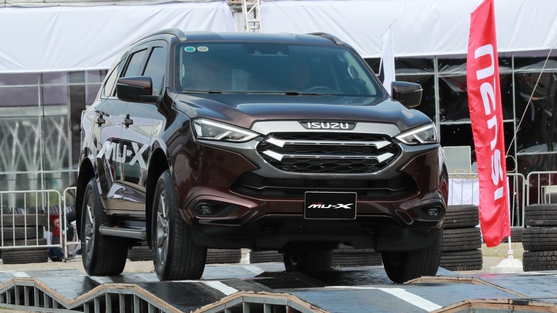All New mu-X: chiếc SUV đa dụng với màn lột xác “ngoạn mục”