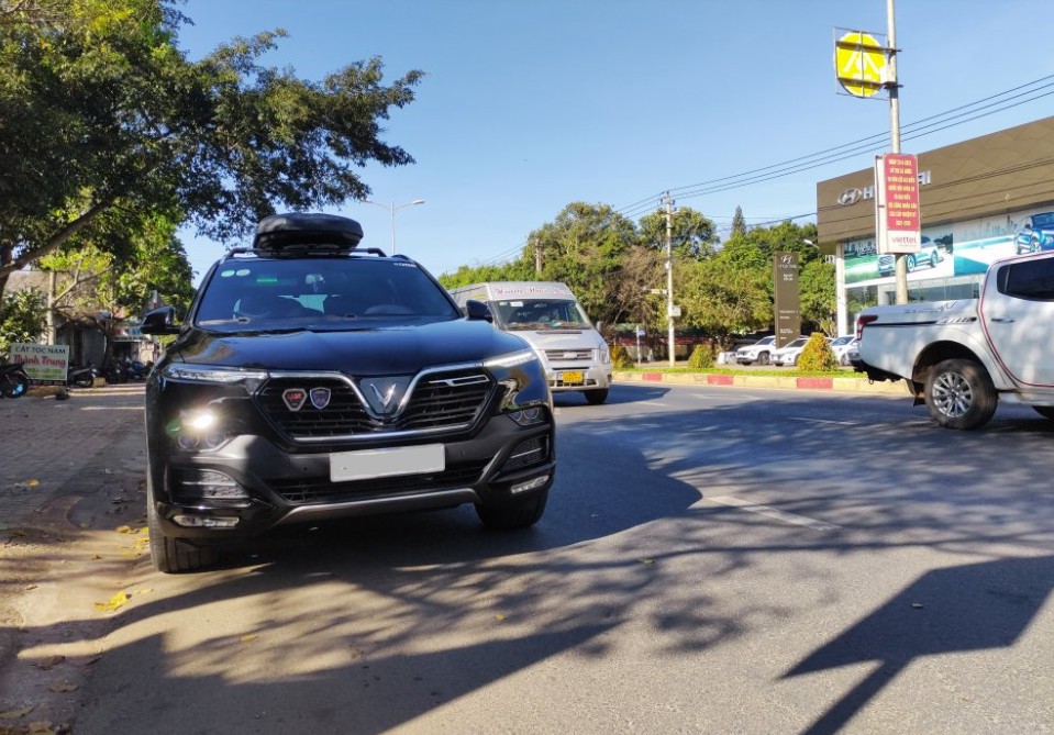 Tự test Vinfast Lux SA 2.0 bằng hai chuyến xuyên Việt 2022 Tự test Vinfast Lux SA 2.0 bằng hai chuyến xuyên Việt 2022