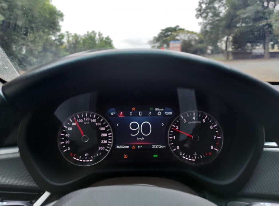 Tự test Vinfast Lux SA 2.0 bằng hai chuyến xuyên Việt 2022 Tự test Vinfast Lux SA 2.0 bằng hai chuyến xuyên Việt 2022