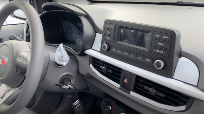 Kia Morning thêm bản số sàn mới tại Việt Nam, giá 359 triệu đồng