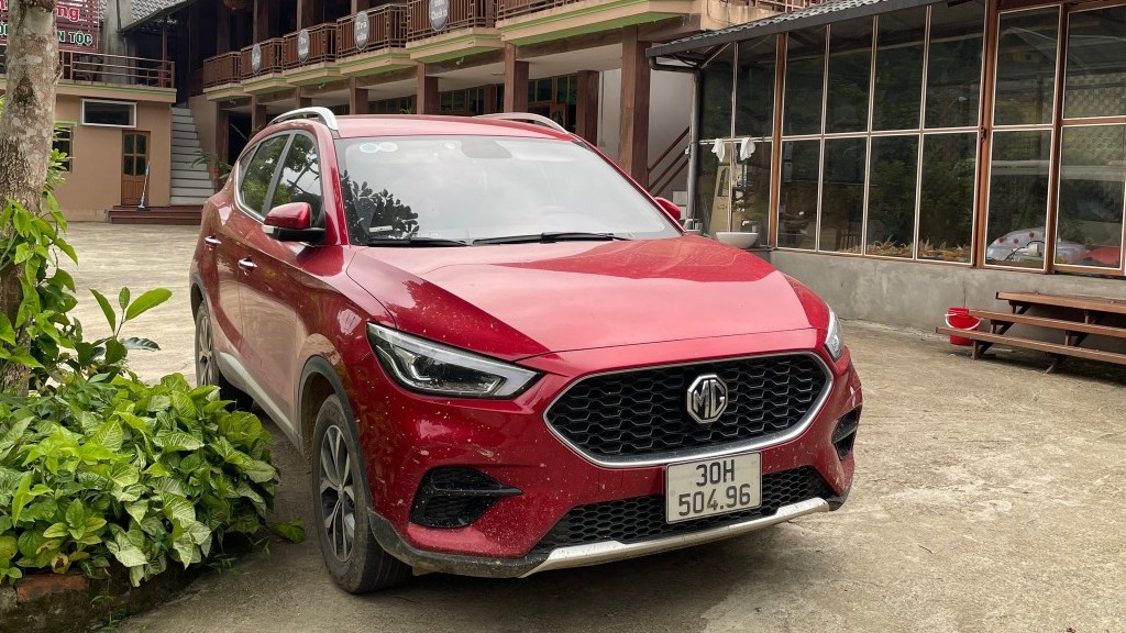Chủ xe đánh giá MG ZS: Xe ghi điểm nhờ ngoại hình, động cơ hơi yếu khi đi đường đèo núi
