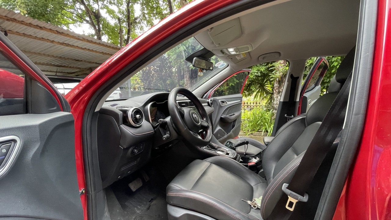 Chủ xe MG ZS: 'Xe ghi điểm nhờ ngoại hình, phù hợp chạy đô thị hơn đường đèo núi' Chủ xe MG ZS: 'Xe ghi điểm nhờ ngoại hình, phù hợp chạy đô thị hơn đường đèo núi'