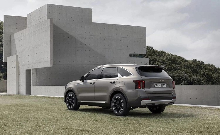 Lộ ảnh thực tế nội thất Kia Sorento 2024