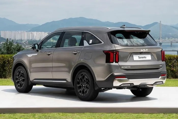 Ngắm Kia Sorento 2024 vừa ra mắt thị trường Hàn Quốc Ngắm Kia Sorento 2024 vừa ra mắt thị trường Hàn Quốc