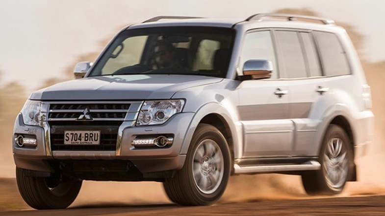 Triệu hồi Mitsubishi Pajero và I-Miev tại Việt Nam