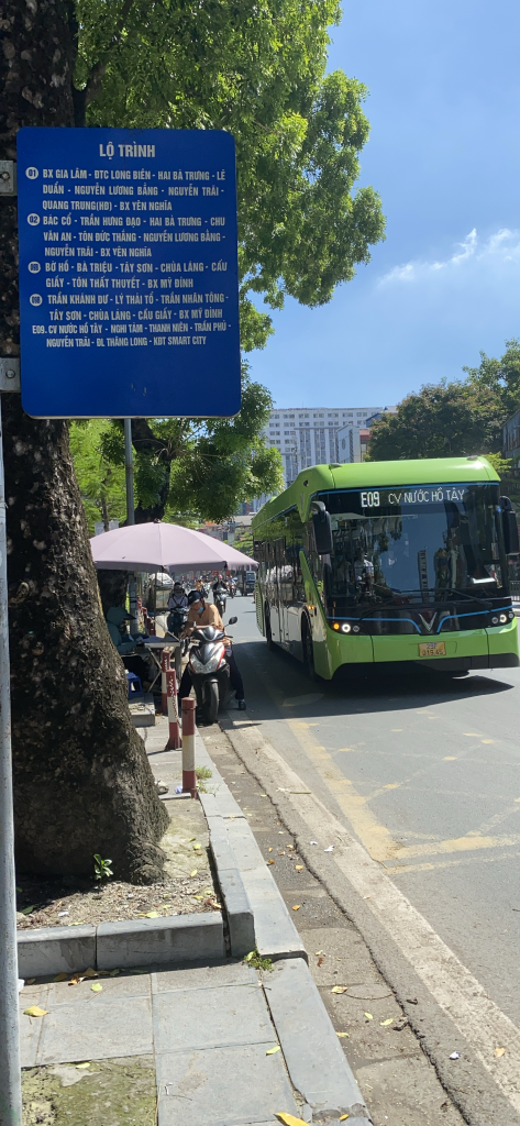 Lần đầu đi trải nghiệm với xe điện VinFast VF8 Lần đầu đi trải nghiệm với xe điện VinFast VF8