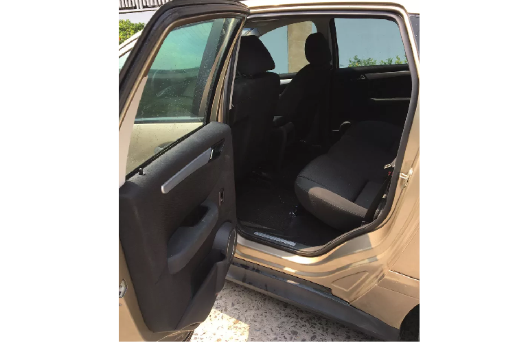 xe sang mercedes benz b150 chay duoc 10 nam gia chi 325 trieu tai sai gon