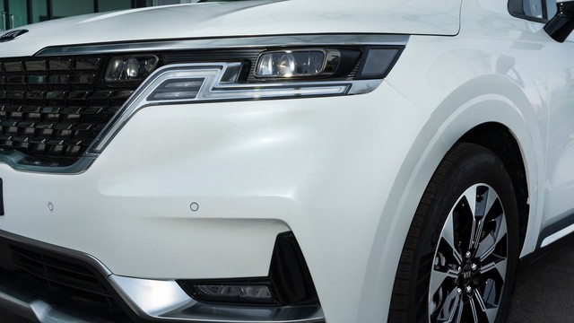 Lộ ảnh thực tế Kia Carnival 2022 tại Việt Nam trước ngày ra mắt