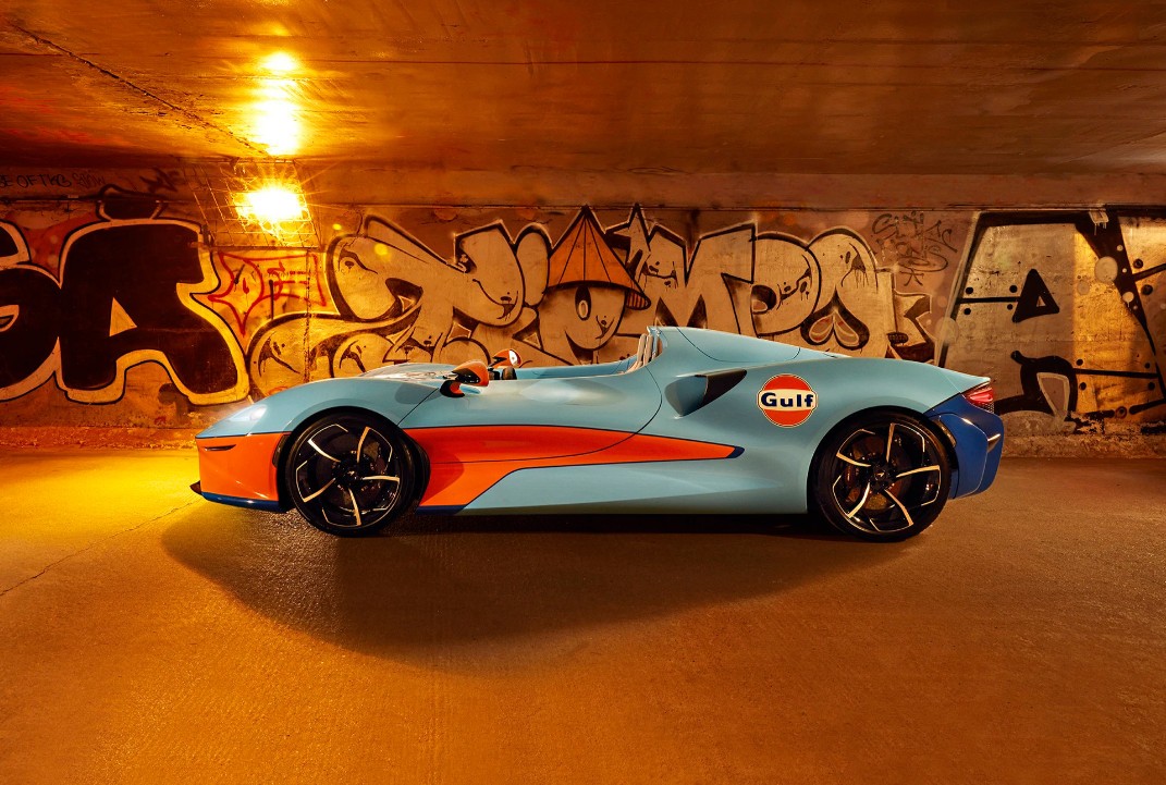 Siêu xe "4 không" McLaren Elva đến Sài Gòn