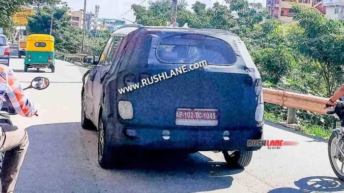 Lộ ảnh chạy thử MPV mới nhà Kia - đối thủ xứng tầm Mitsubishi Xpander Lộ ảnh chạy thử MPV mới nhà Kia - đối thủ xứng tầm Mitsubishi Xpander